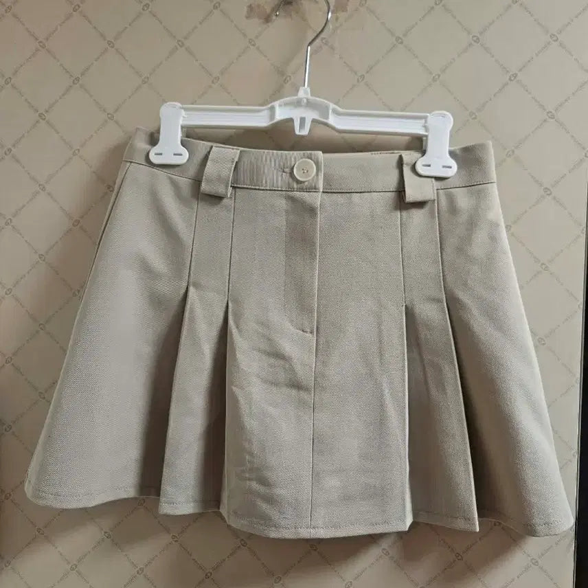[SOLD OUT] 에이블리 여성 A라인치마바지 미니주름스커트