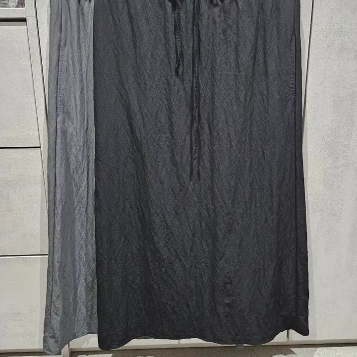 [SOLD OUT] 스트링 일자 롱스커트 블랙.차콜 2장 세트(새상품)