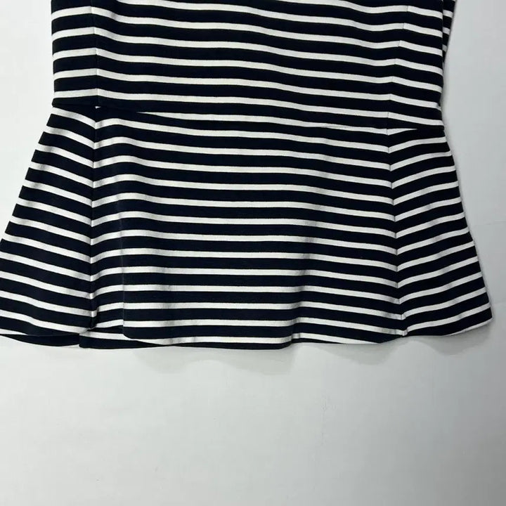 [BUNJANG] Theory Stripe Short Sleeve T-shirt / [theory] 띠어리 스트라이프 반팔티셔츠