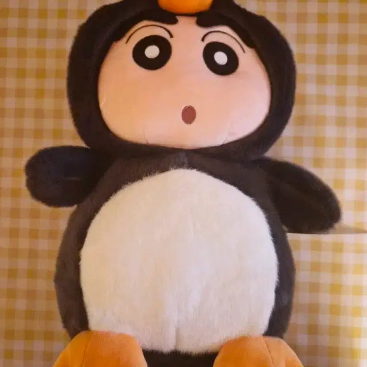 [BUNJANG] Crayon Shin-chan Penguin 32cm Plush Doll / 짱구 펭귄 32cm인형(새상품)