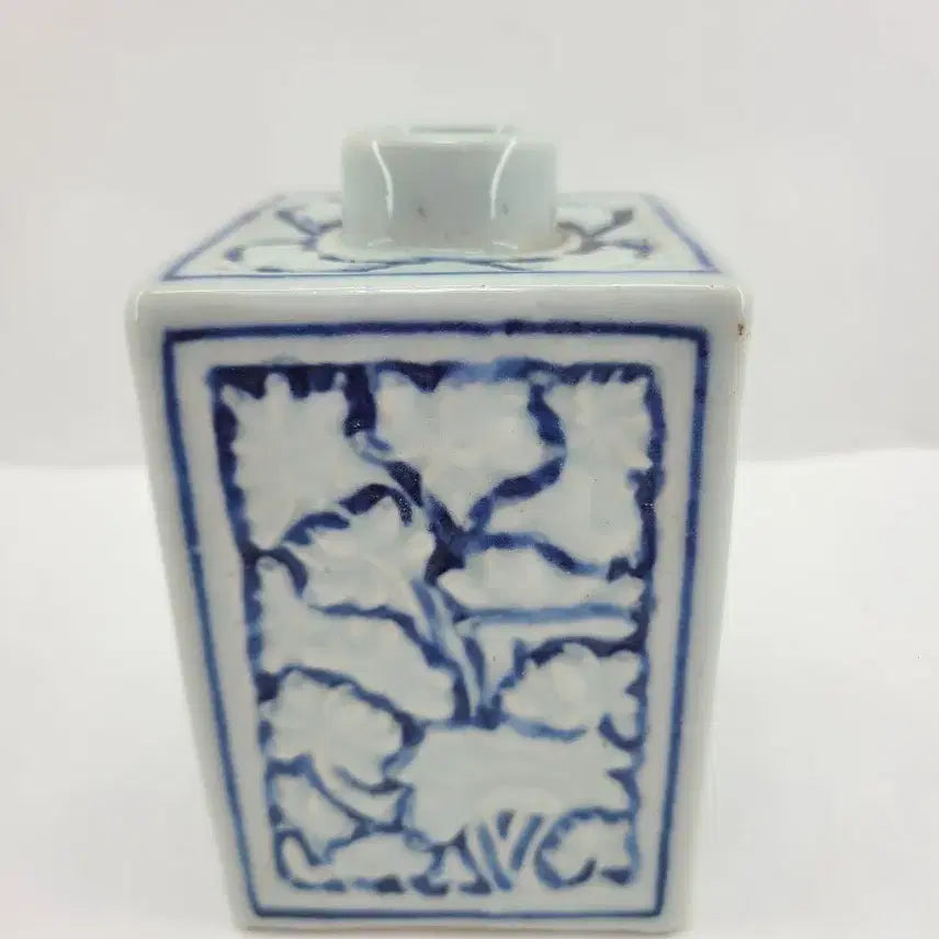[BUNJANG] Blue and White Porcelain Square Tea Caddy / 청화백자 사각 차통