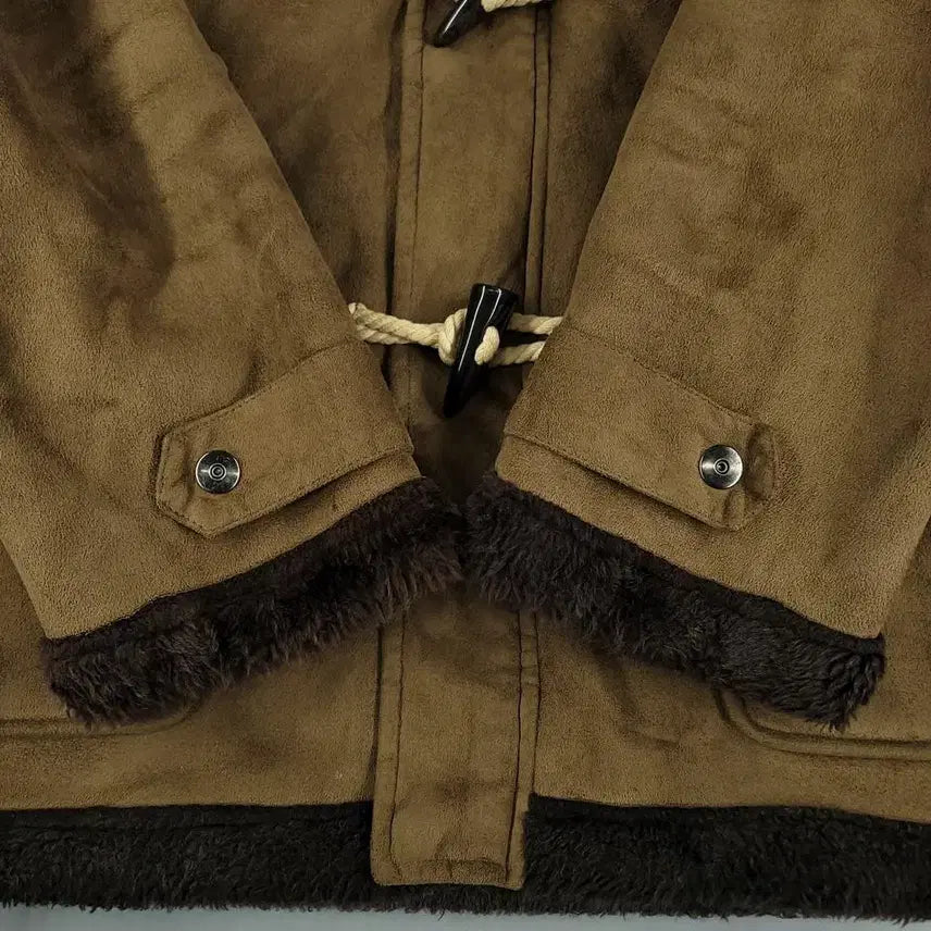 [BUNJANG] ROUSHATTE Beige Brown Toggle Button Fleece Jacket / ROUSHATTE JP 베이지 브라운 숄더패치 토글버튼 이너플리스 비건스