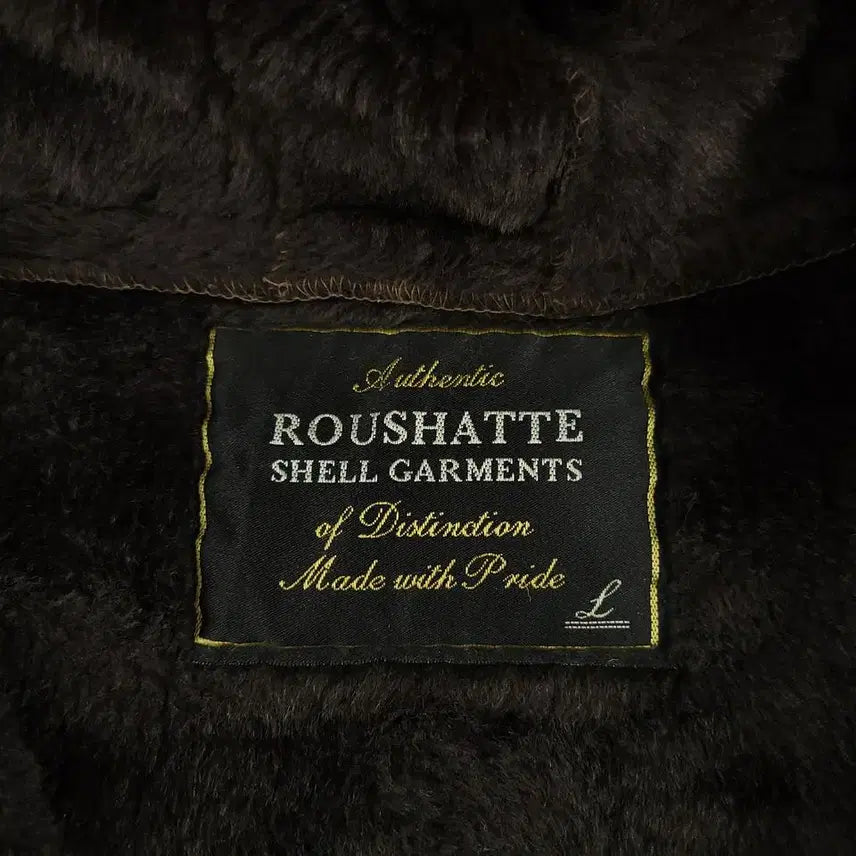 [BUNJANG] ROUSHATTE Beige Brown Toggle Button Fleece Jacket / ROUSHATTE JP 베이지 브라운 숄더패치 토글버튼 이너플리스 비건스