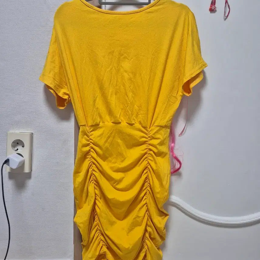 [BUNJANG] Yellow Shirred Mini Dress / 옐로우 셔링 미니 원피스