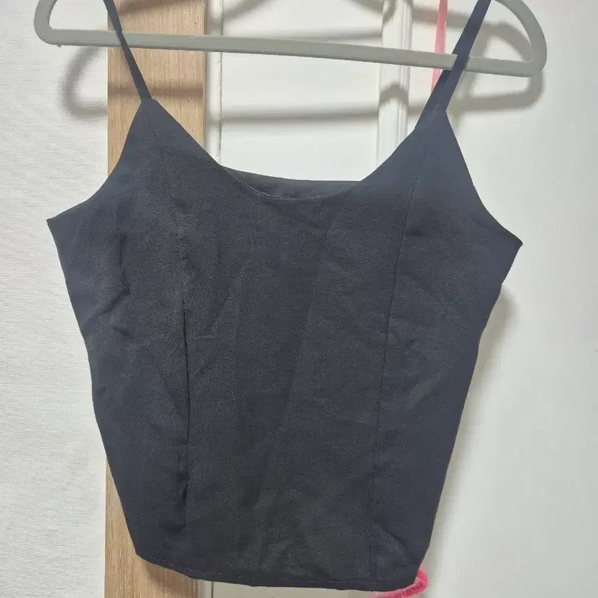 [BUNJANG] Black Crop Top / 블랙 크롭 탑