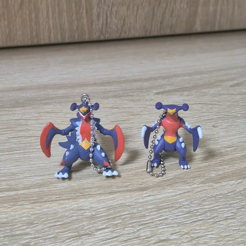 [BUNJANG] Pokemon Garchomp Mega Evolution Figure Strap Set / 급처) 포켓몬 피규어 스트랩 가챠 한카리아스 메가진화세트