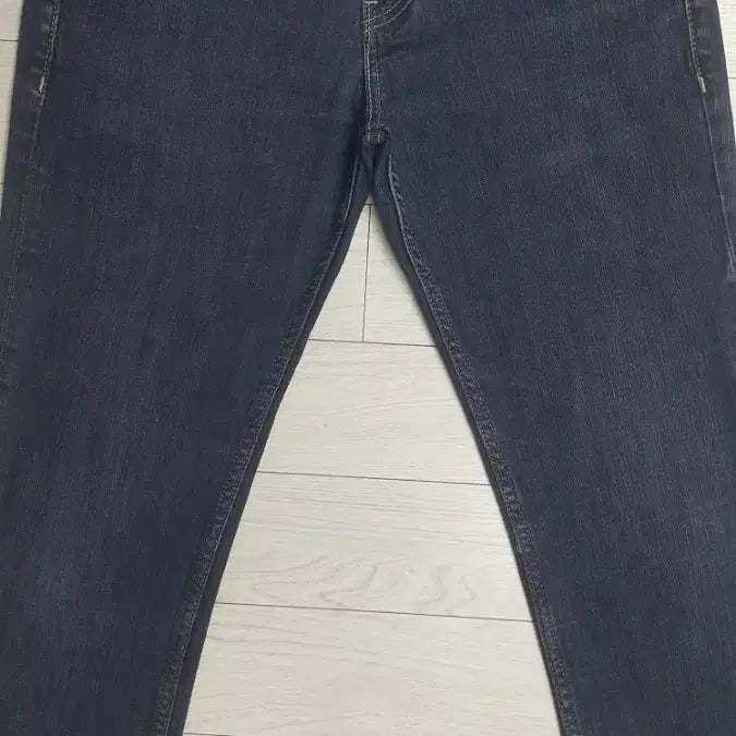 [SOLD OUT] 리바이스진511(사방스판) S.F 31인치(No.14)정품! 드라이완료!