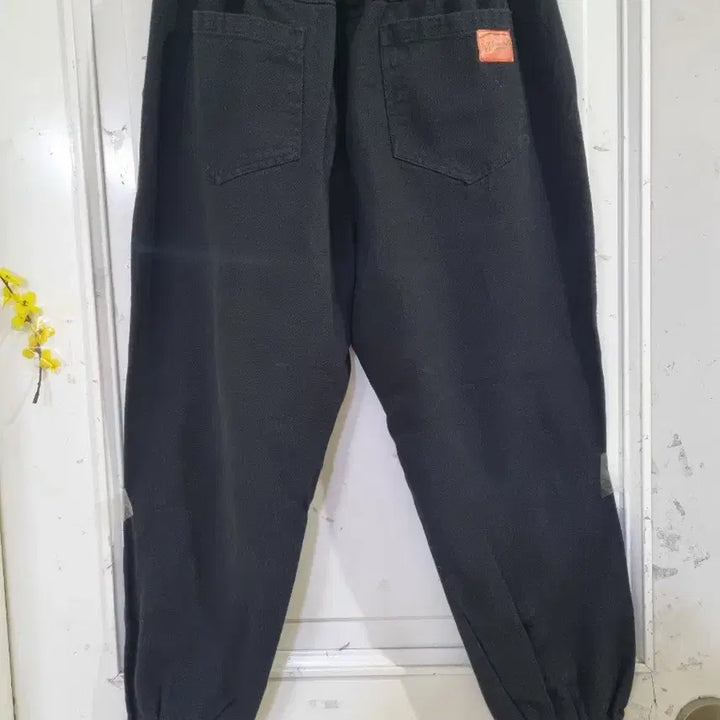 [BUNJANG] Banding Jogger Pants / 봄 여름. 밴딩. 조거베기통바지 . 깨끗해요.