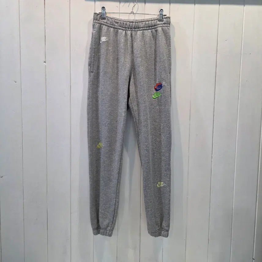 [BUNJANG] Nike Gray Training Pants (Size S) / 나이키 츄리닝바지