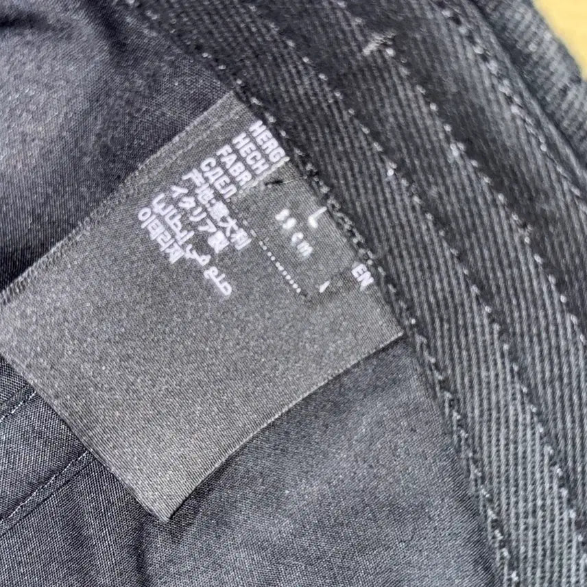 [SOLD OUT] 발렌시아가 블랙 볼캡 모자