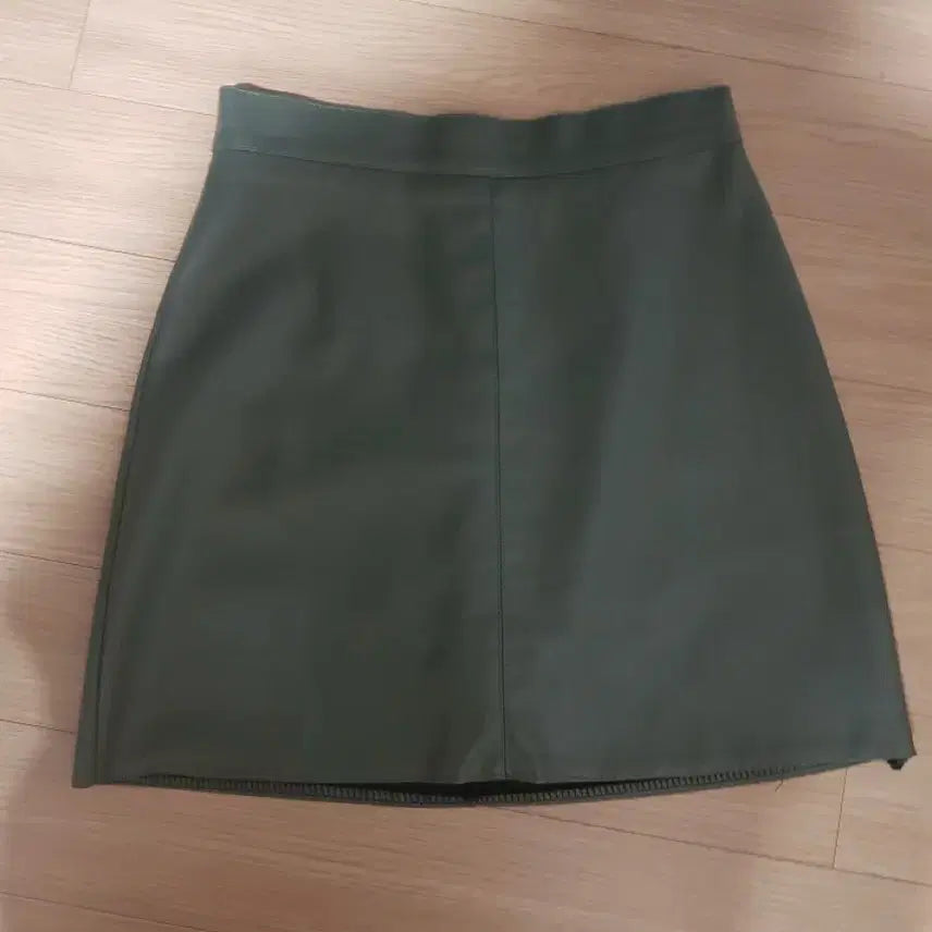 [BUNJANG] Deep Green Leather Skirt / 딥그린 레더 스커트