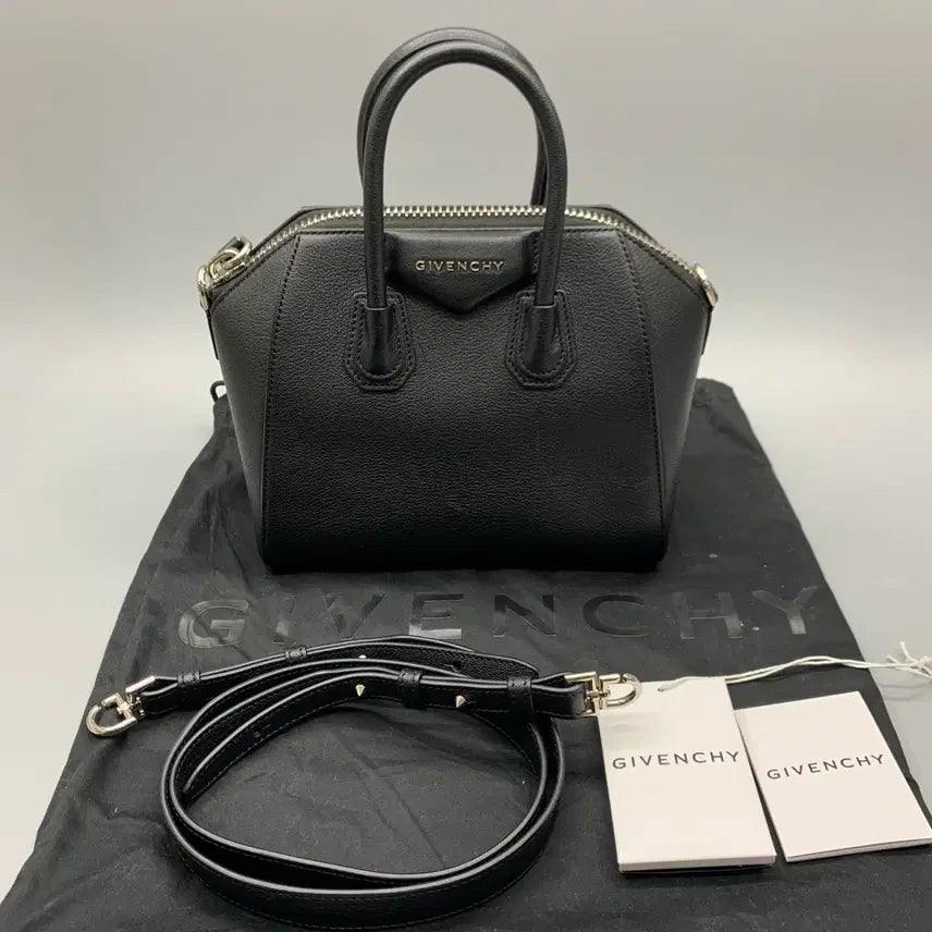 [BUNJANG] Givenchy Antigona Mini 2way Tote Bag Black / 267001260 지방시 안티고나 미니 2way 토트백 블랙