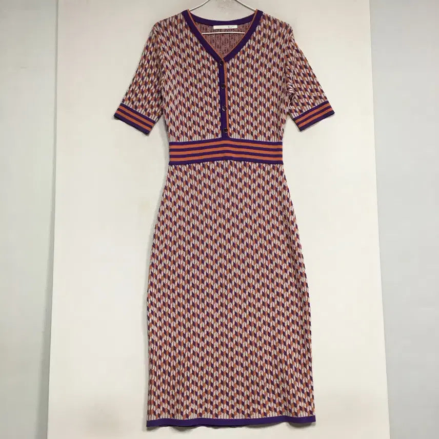 [BUNJANG] GCUT Knit Midi Dress / GCUT 지컷 반팔 니트 원피스 55