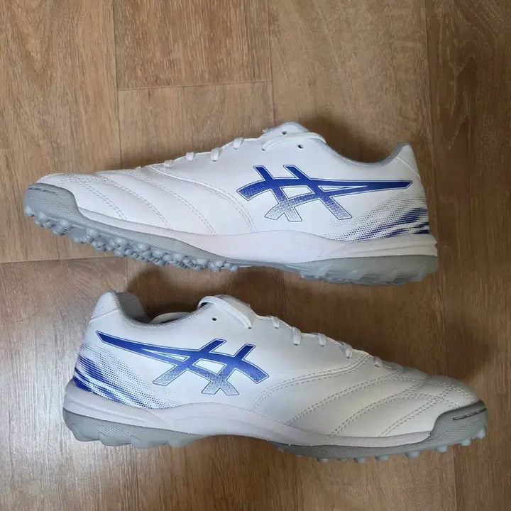 [SOLD OUT] (새상품) 아식스 DS 라이트 클럽 TF (270)