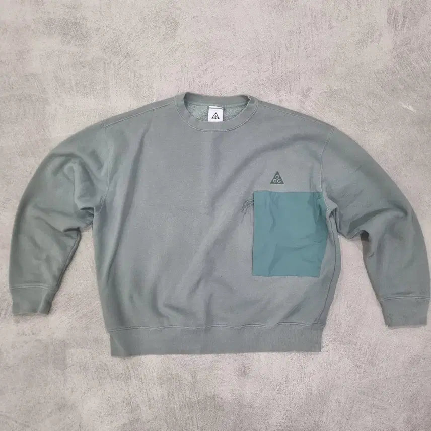 [SOLD OUT] 일본 나이키ACG 크루 민트 컬러 맨투맨입니다민트색상이라 색이 엄청이뻐
