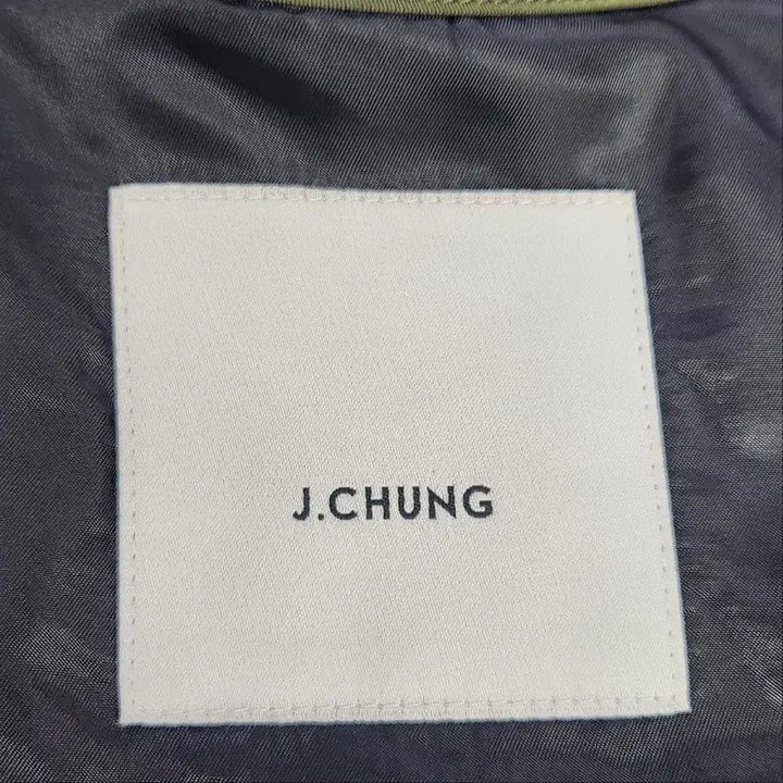 [BUNJANG] J.CHUNG 마리 플랩 에코 퍼 자켓 블랙 55~66 / J.CHUNG 마리 플랩 에코 퍼 자켓 블랙 55~66