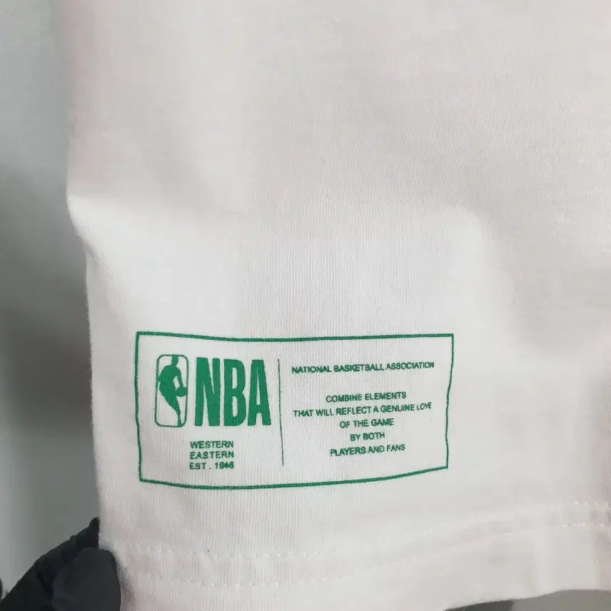[BUNJANG] NBA 보스턴 셀틱스 반팔 티셔츠 화이트 S / NBA 보스턴 셀틱스 반팔 티셔츠 화이트 S