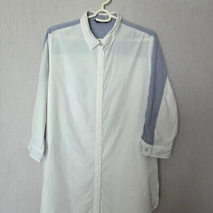 [SOLD OUT] 화이트 스트라이프 배색 셔츠 롱남방