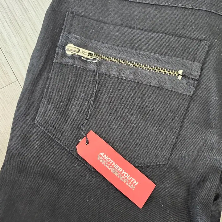 [BUNJANG] Anotheryouth Black Denim Pants / 어나더유스 블랙 데님 팬츠