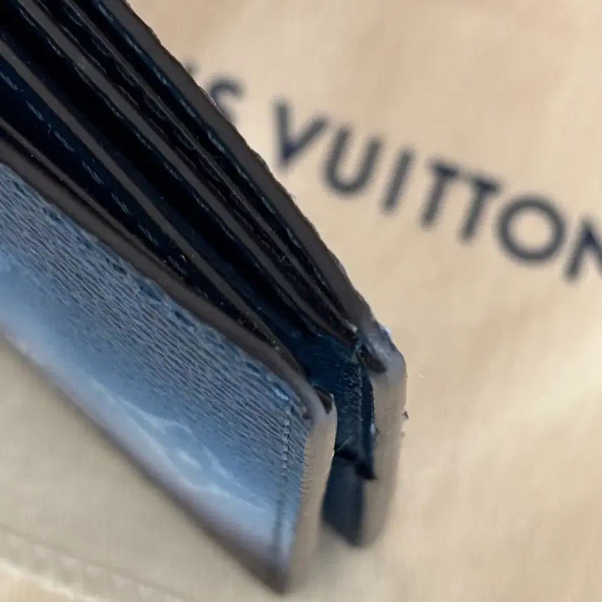 [BUNJANG] Louis Vuitton Slender Wallet Blue Monogram Pigment Bi-fold Wallet / [OS]루이비통 슬렌더 월렛 블루 모노그램 피그먼트 반지갑