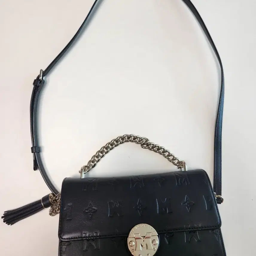 [BUNJANG] Metrocity Shoulder Crossbody Bag / 메트로시티 숄더 겸 크로스백
