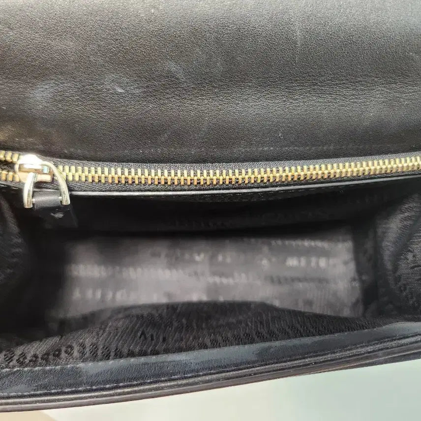 [BUNJANG] Metrocity Shoulder Crossbody Bag / 메트로시티 숄더 겸 크로스백