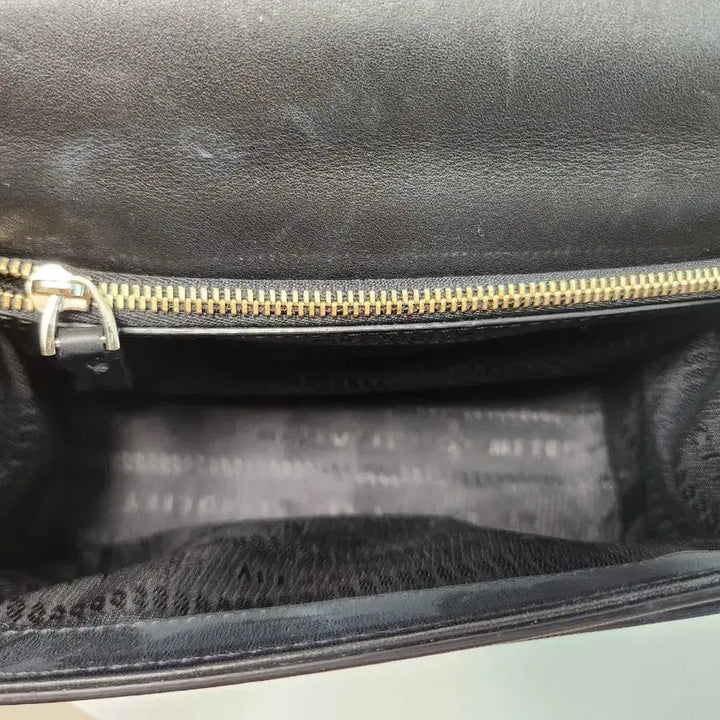 [BUNJANG] Metrocity Shoulder Crossbody Bag / 메트로시티 숄더 겸 크로스백