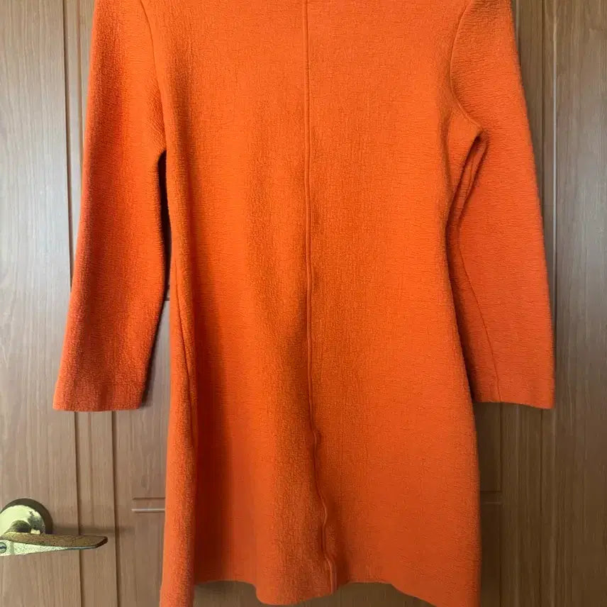 [SOLD OUT] COS 코스 오렌지색 원피스