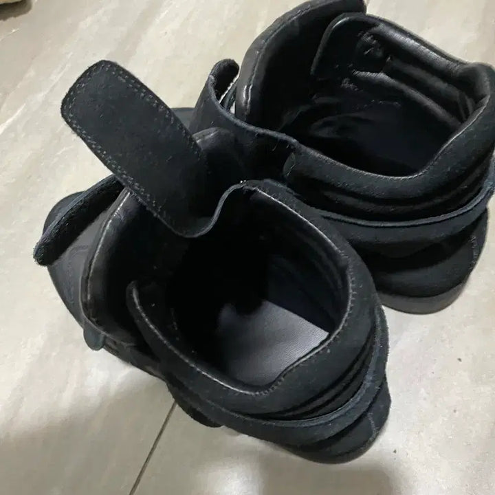 [SOLD OUT] 아쉬깔 이자벨마랑 더 에펠 드릭 레더 벨크로 소가죽 하이탑 블랙