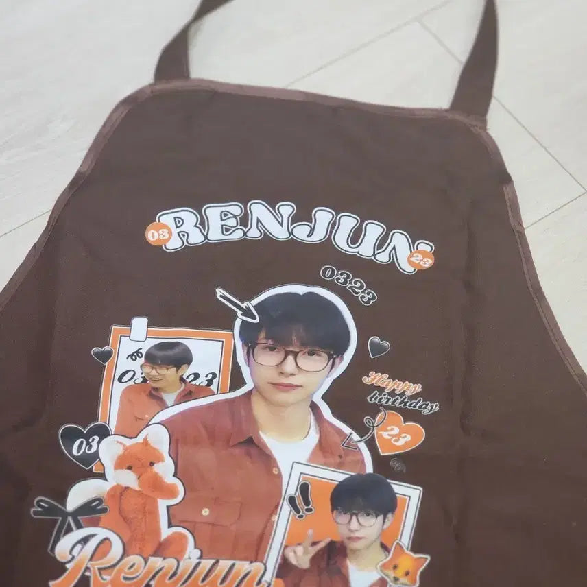 [BUNJANG] NCT DREAM Renjun Apron / 엔시티드림 런쥔 앞치마 미사용