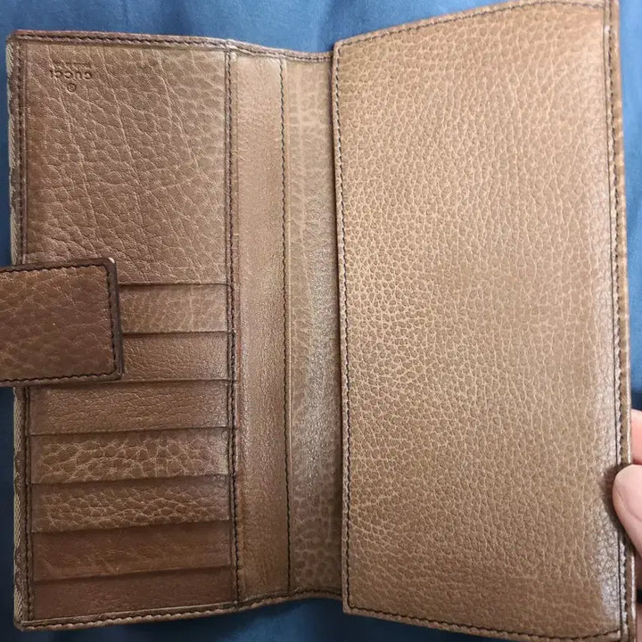 [BUNJANG] Gucci GG Logo Bifold Wallet Brown / 구찌 GG로고 반지갑 브라운
