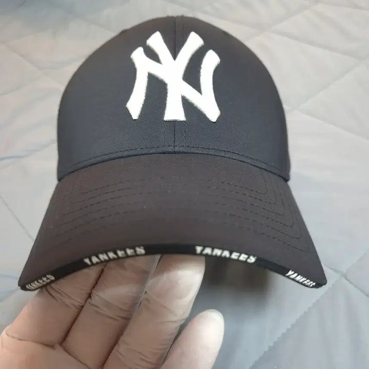 [SOLD OUT] MLB 공용 쿨필드 스트럭쳐 볼캡(레어템)