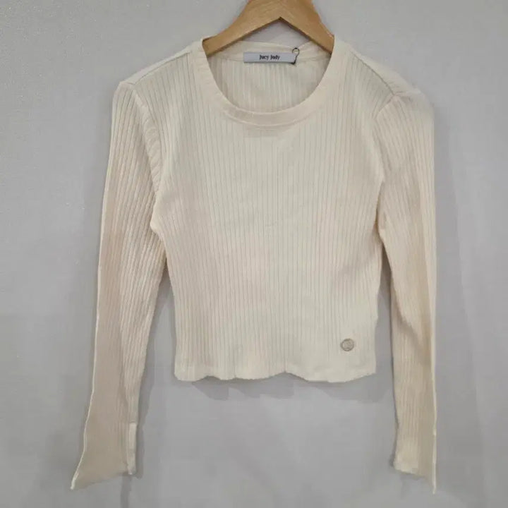 [BUNJANG] Jucy Judy Cropped Knit Ivory / 쥬시쥬디 크롭 니트 아이보리 85(새상품)