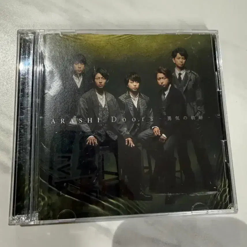[BUNJANG] Arashi Japanese Music CD Bundle / 일본음악 CD Arashi 아라시 2가지 판매합니다