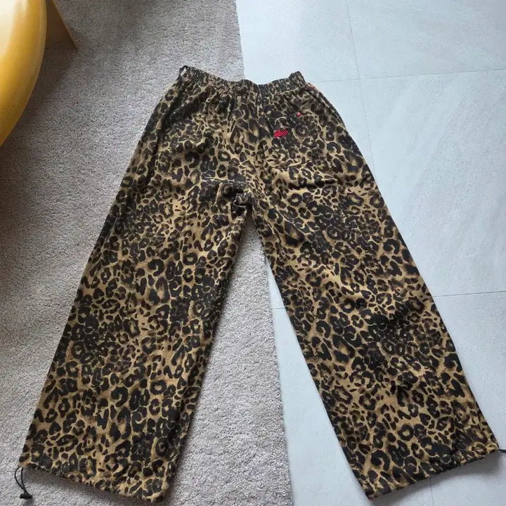 [SOLD OUT] 배드블러드 레오파드 팬츠