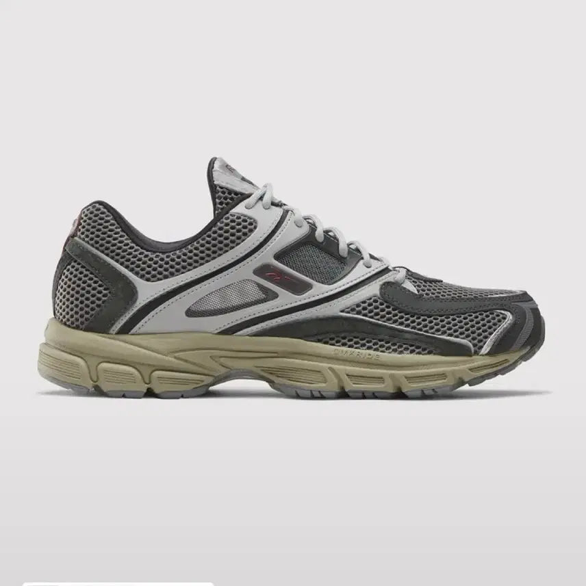 [BUNJANG] Reebok Trinity Gray Sneakers (240) / 1회착용) 리복 트리니티 운동화 차콜 (240)