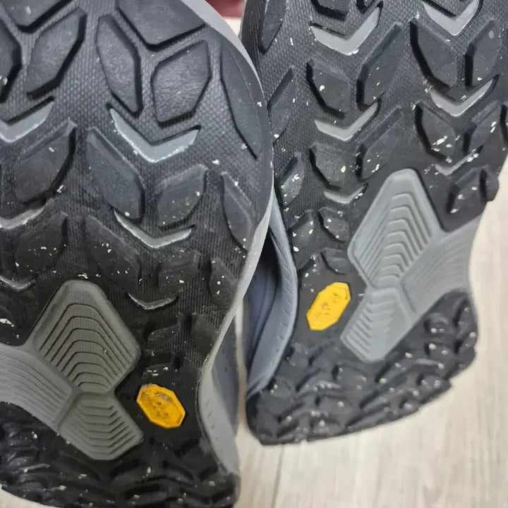 [BUNJANG] Hoka Transport 285 Shoes / 호카 트랜스포트 285