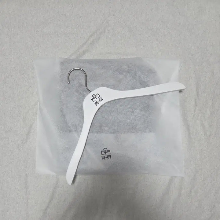 [BUNJANG] Polytelu Feather Long Sleeve Shirt / [2]폴리테루 페더 롱슬리브