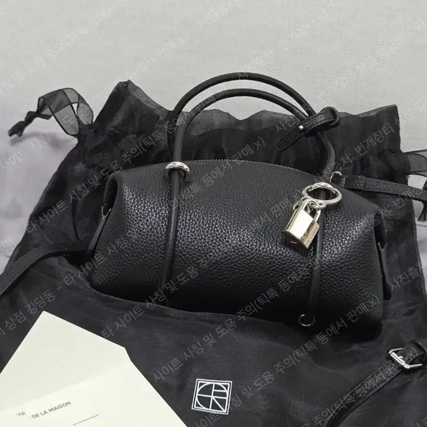 [SOLD OUT] 714center 714센터 마고 쁘띠백 마띠백 블랙