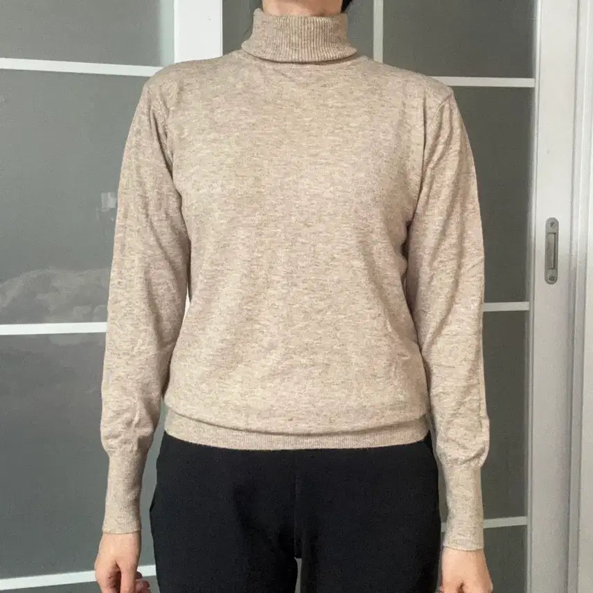 [BUNJANG] Knit Sweater / 니트 각 2,000원