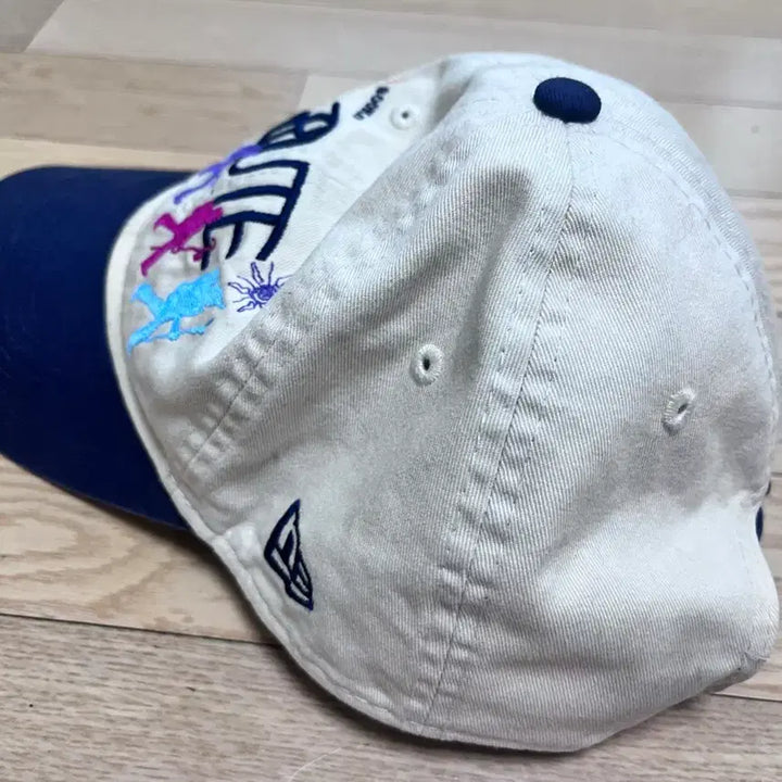 [SOLD OUT] 비이커x뉴에라 볼캡