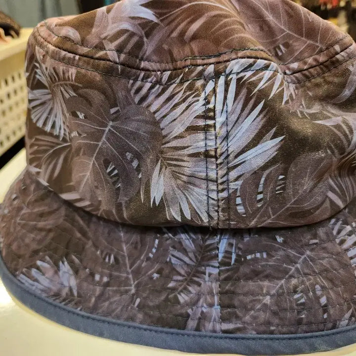 [BUNJANG] Amazingcree Tropical Bucket Hat / 어메이징크리 트로피컬 버킷햇