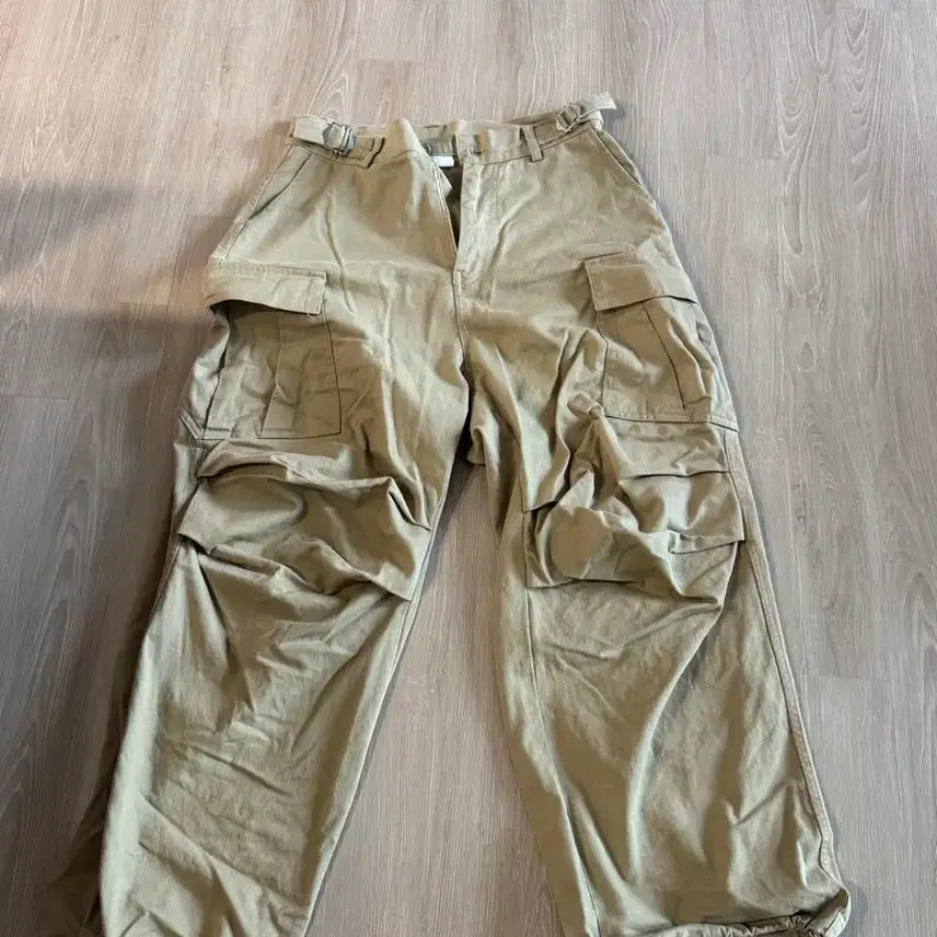 [BUNJANG] KAMIEN Beige Cargo Pants / 베이지 카고 팬츠 카미엔맛