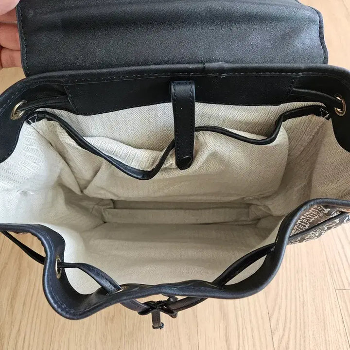 [BUNJANG] Tory Burch Gemini Link Canvas Backpack / 토리버치 제미나이 링크 캔버스 백팩