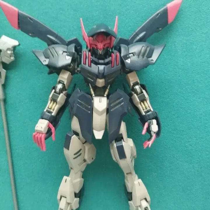[BUNJANG] HGIBO Gundam Gremory Assembled Model Kit / HGIBO 건담 그레모리 가조립