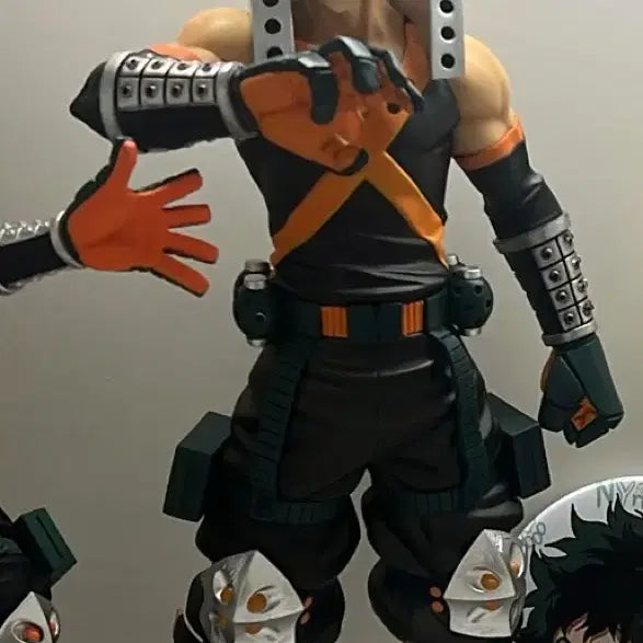 [BUNJANG] 히로아카 바쿠고 카츠키 제일복권 d상 피규어 상반되는 생각 개봉양품 / 히로아카 바쿠고 카츠키 제일복권 d상 피규어 상반되는 생각 개봉양품