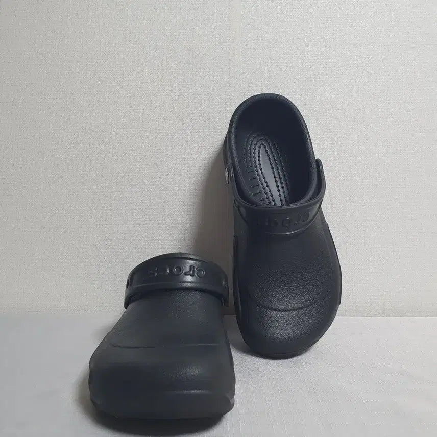 [BUNJANG] Crocs Bistro Work Clog Sandals Black / 240mm 크록스 샌들 비스트로 워크 클로그 블랙 W7