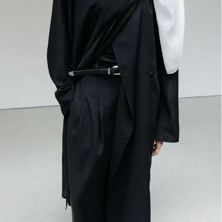 [BUNJANG] rrace Summer Wool Trench Coat - Black / 레이스 rrace Summer Wool Trench Coat_Black