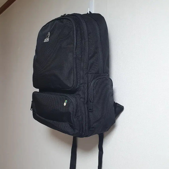 [SOLD OUT] 캉골 백팩 원티드 1350 블랙 노트북백팩
