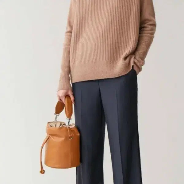 [BUNJANG] COS Leather Cylindrical Handbag Shoulder Bag / cos 코스 버킷백/코스  가죽 원통형 핸드백 숄더백